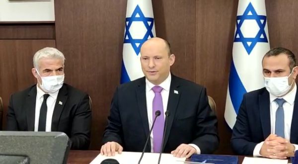 המשבר באירופה | בנט: "מתנהלים באופן אחראי"