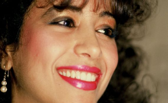 אתם בוחרים: מצעד השירים של עפרה חזה יוצא לדרך