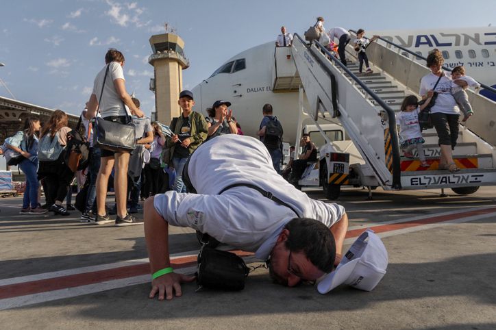 אוי ארצי מולדתי: על הקשר של החילונים לארץ