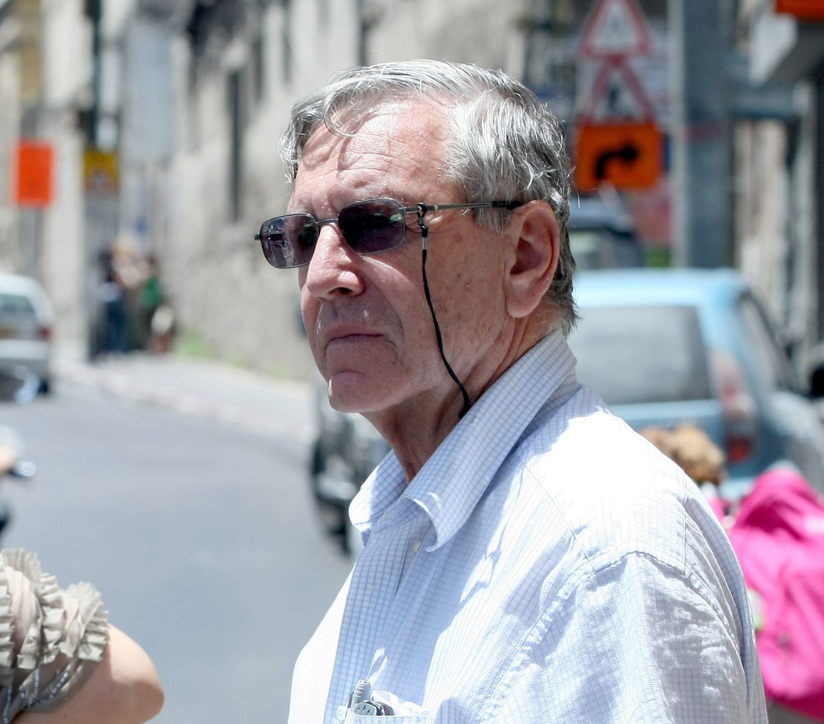 בנו של עמוס עוז תוקף: "אנחנו לא קורבנות ולא שקרנים"