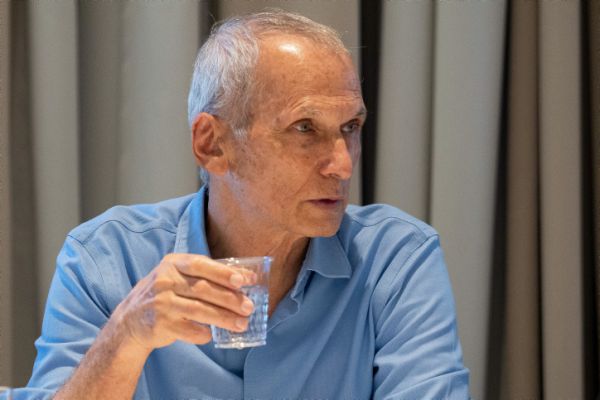 בר לב: "נבדוק האם גורמים פוליטיים עמדו מאחוריה"