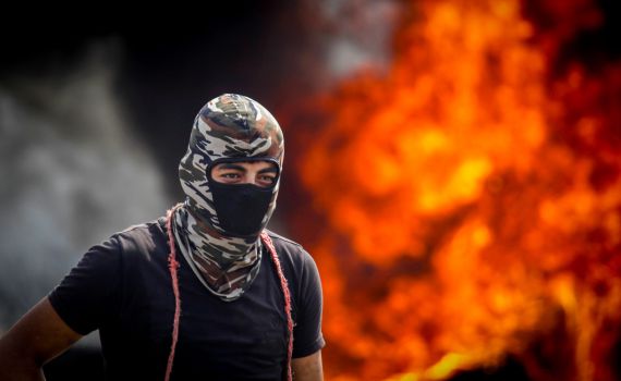 בנט יודע? סגן השר יאיר גולן יגיע לפרובוקציה באביתר