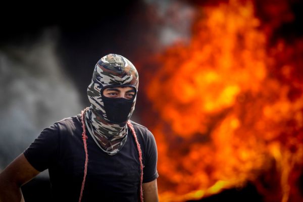 בנט יודע? סגן השר יאיר גולן יגיע לפרובוקציה באביתר