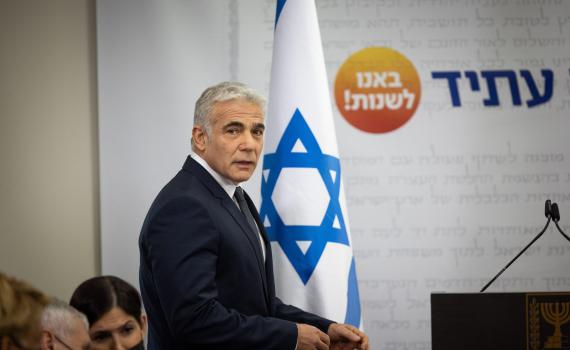 לפיד מעריך: זה הסיכוי שאהיה ראש ממשלה