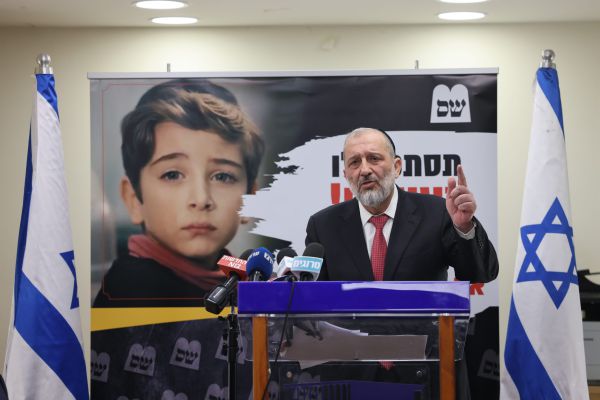 דרעי מכריז: כך ננקום ברע"מ על חוק הגיוס | צפו