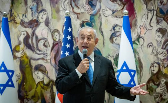 'מצפה לראות אותו'| אאוץ': העקיצה של נתניהו ללפיד