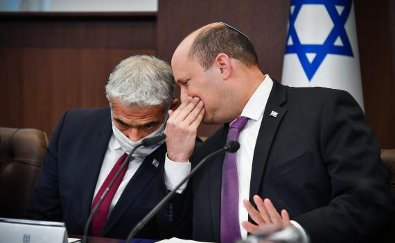 כך יבטיח לפיד את קיום הרוטציה עם בנט