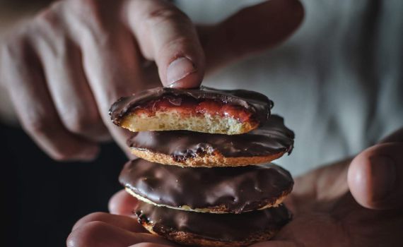 למביני עניין: עוגיות שוקולד ותפוז