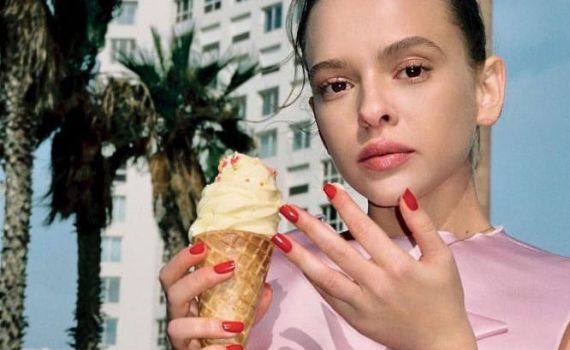 גאווה ישראלית: שירה האס בתמונות לפראדה