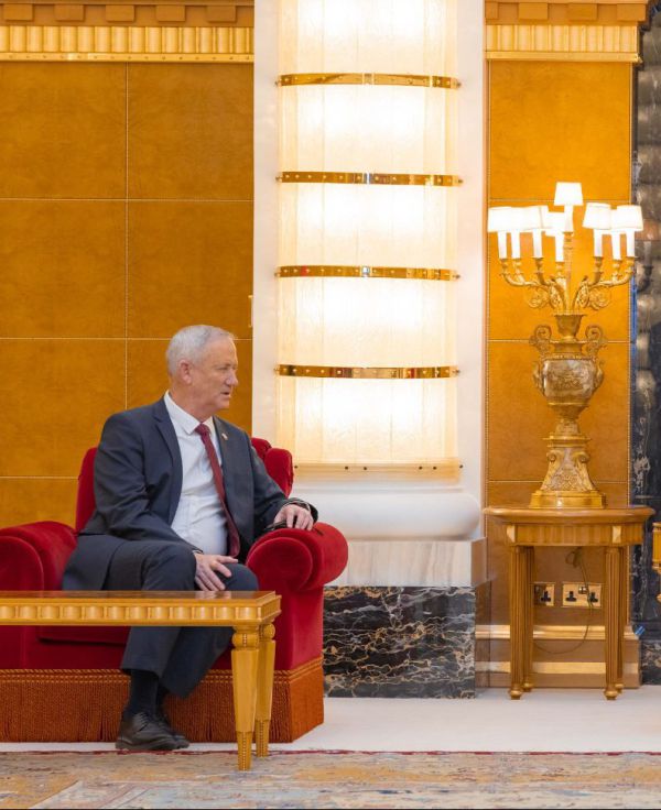 גנץ בבחריין: "כשאמריקה רוצה, היא גם יכולה"