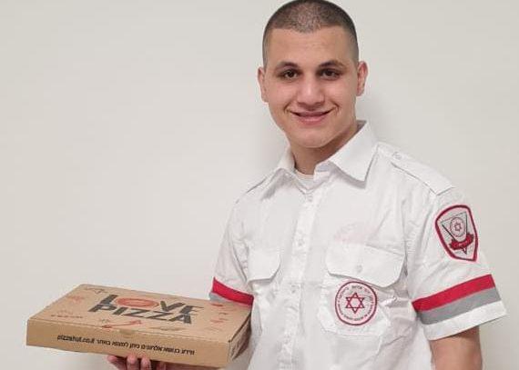 לא רואים כל יום: פיצה עם תוספת הצלת חיים