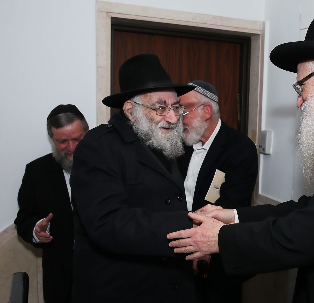 רסיסי אורות ממורנו ורבנו הרב יהושע רוזן זצ"ל