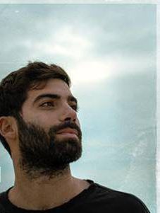 סתיו בגר יוצא לדרך חדשה עם סינגל בכורה