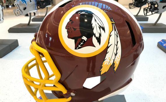 בגלל חשש מגזענות: קבוצת הפוטבול החליפה שם