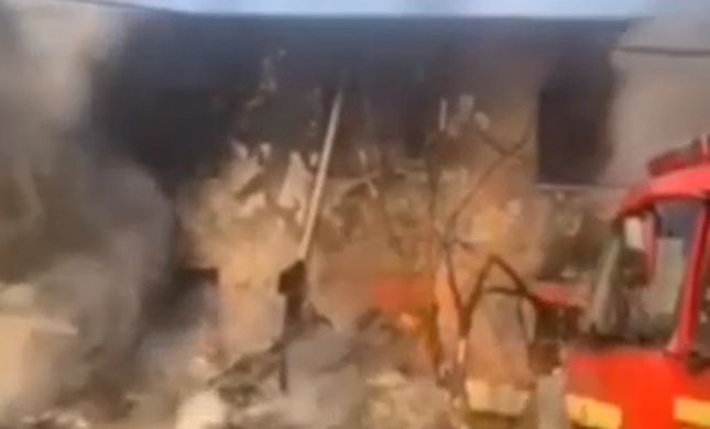  2 טייסים איראנים נהרגו בהתרסקות מטוס קרב | צפו