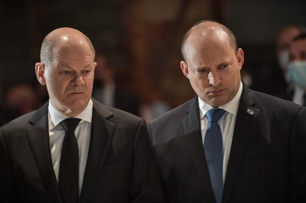 בין מוסקבה לברלין: בנט חזר מביקור בזק באירופה