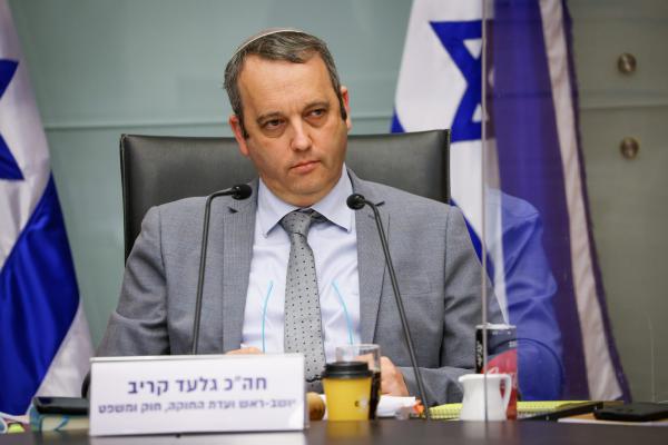 ח"כ גלעד קריב שובר שתיקה ומגיב לשמועות