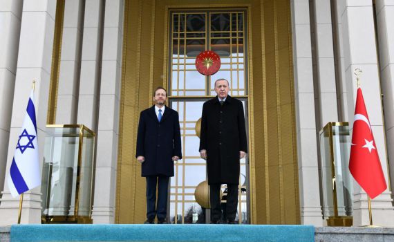ברקע המשבר: ארדואן והרצוג ישוחחו הערב