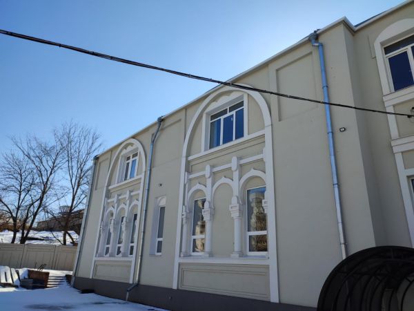 הקרבות באוקראינה: טיל פגע בישיבת חב"ד בחרקוב