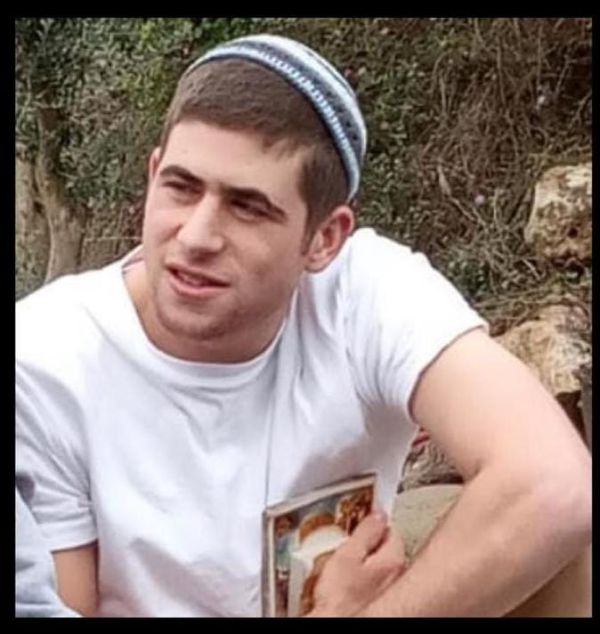 הכל בסדר: אותר הנעדר הסרוג אברהם שטיין