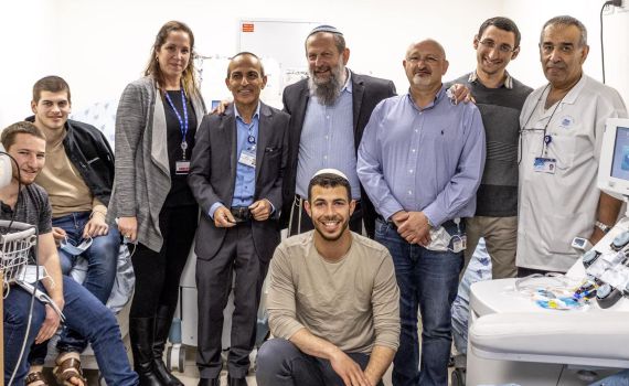 שיאני תרומת הטסיות באיכילוב: 4 תלמידי ישיבה