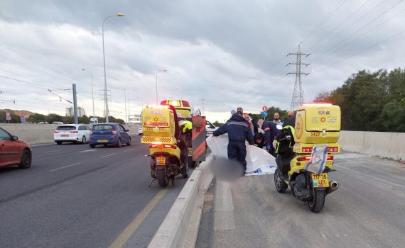 תאונת אופנוע קטלנית באיילון; הנהג נהרג במקום