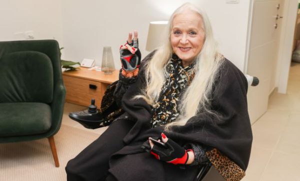 הפיגוע בחדרה: מירי אלוני בהופעה בעיר לזכר הנרצחים