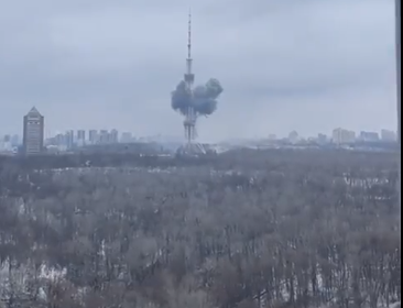 הרוסים הפציצו את קייב: נזק לאתר ההנצחה באבי יאר