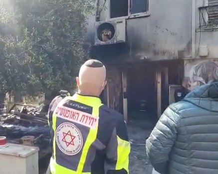 נתניה: 7 פצועים בשריפה בבניין בן 4 קומות