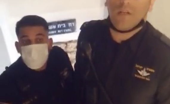 ללא צו: שוטרים פרצו לבית ביפו – וסירבו לצאת