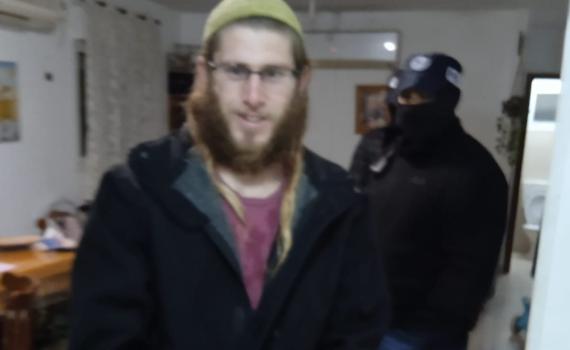 המשטרה פשטה על חומש; בין העצורים: ניצולי הפיגוע