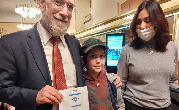 הילד שנמלט מאוקראינה במחווה שריגשה את הח"כים