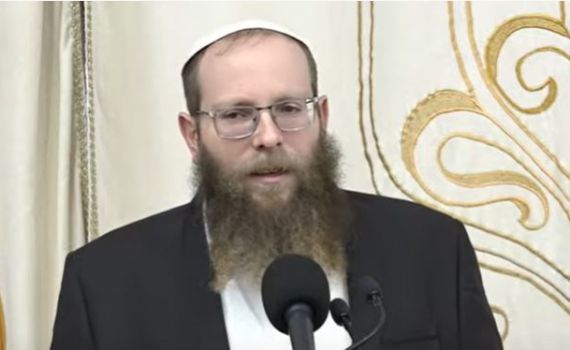 צפו: הרב שמואל אליהו בשיעור משותף עם בנו