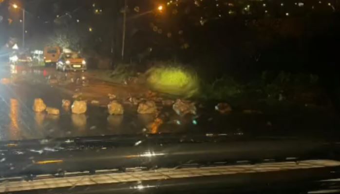 3 נערות נקלעו למארב אבנים לילי ופרצו אותו. צפו