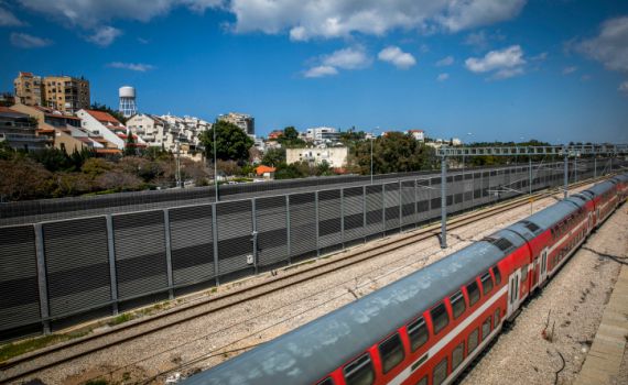 תקלת ענק ברכבת: 8 תחנות הושבתו
