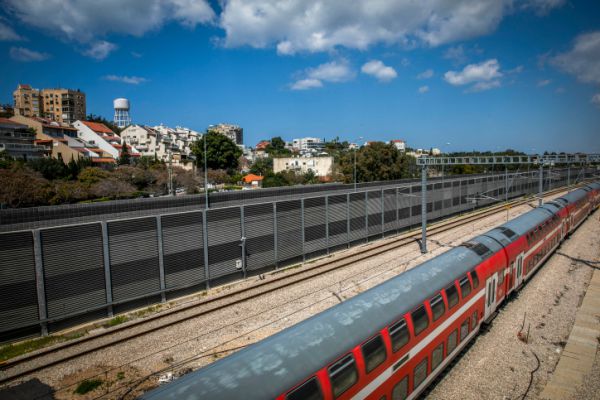 בעל חיים נפגע: הופסקה תנועת הרכבות לירושלים