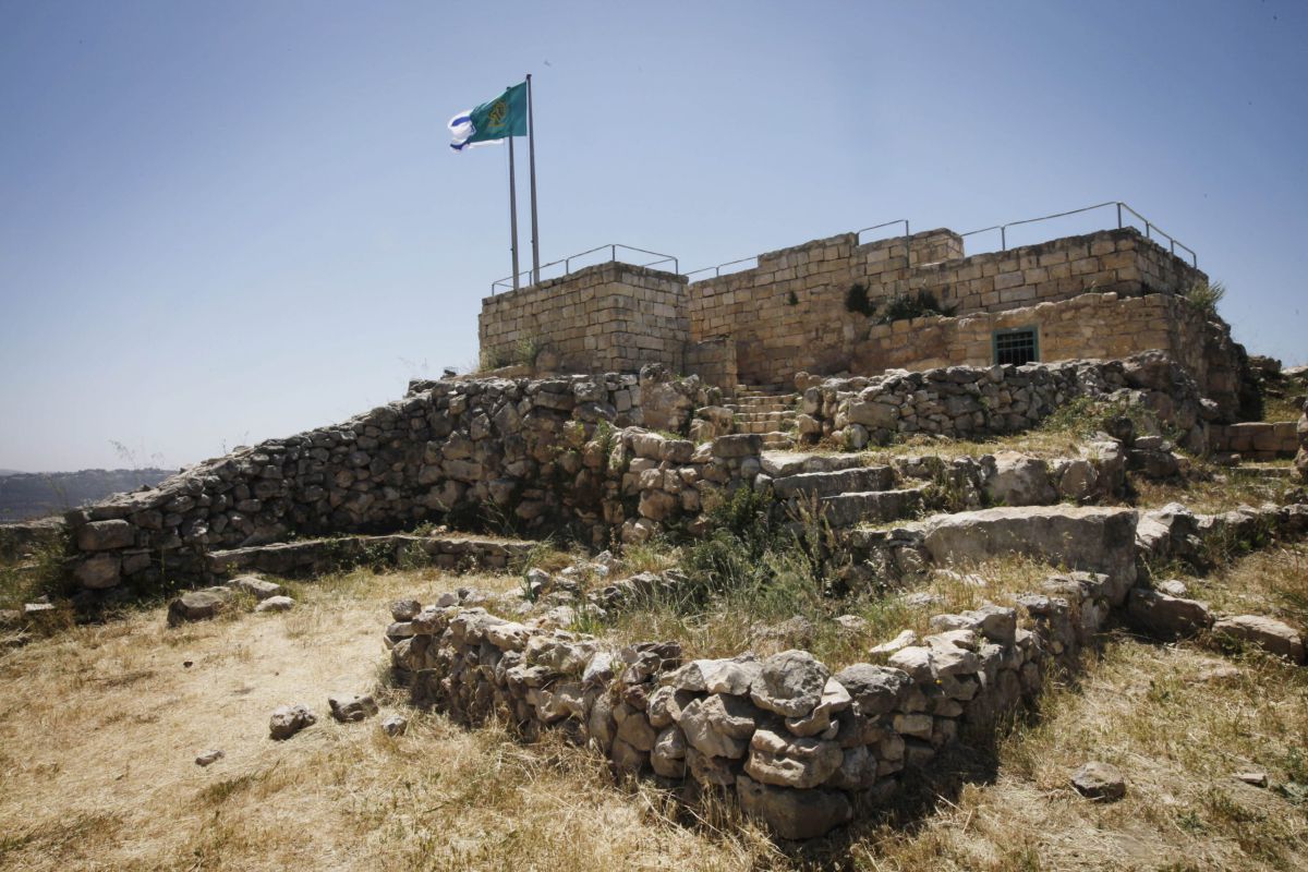 היום בהיסטוריה: מבצע נחשון מציל את ירושלים