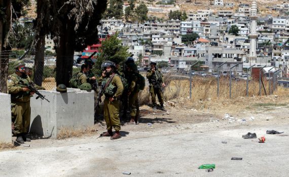 כביש 60: תאונת דרכים בעקבות יידוי אבנים