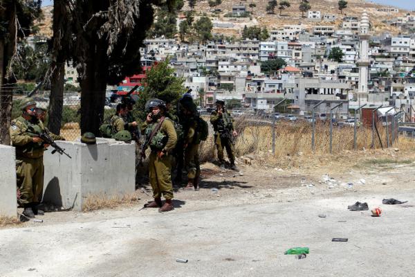 כביש 60: תאונת דרכים בעקבות יידוי אבנים