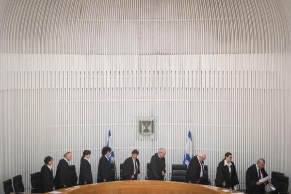 שיא האקטיביזם? השופטת נסמכה על ציטוט משיר