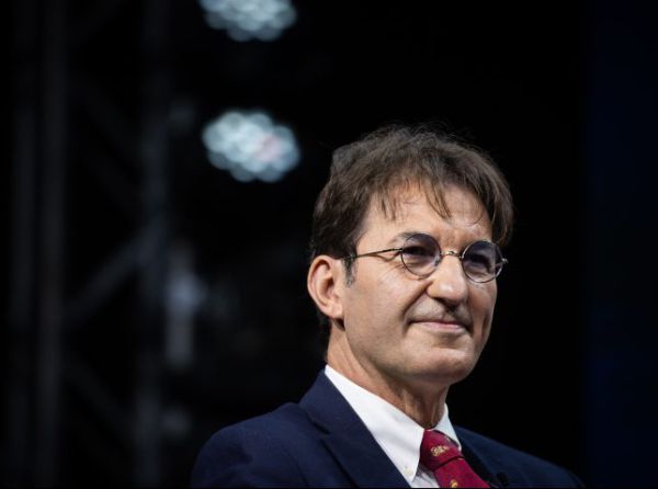 אחרי ישראל היום: בועז ביסמוט במגעים מפתיעים