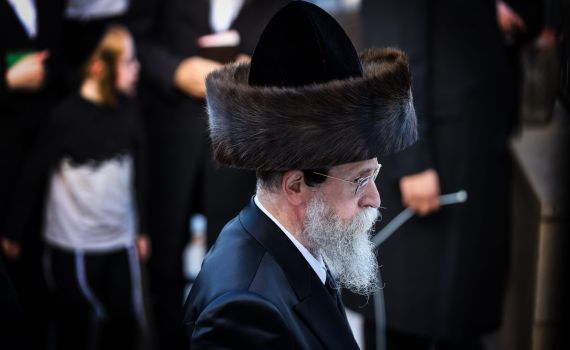 "בלי ילדים" פרויקטור מירון נפגש עם האדמו"ר מבויאן