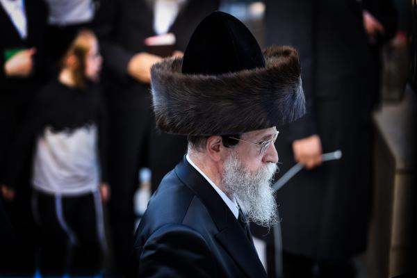 "בלי ילדים" פרויקטור מירון נפגש עם האדמו"ר מבויאן