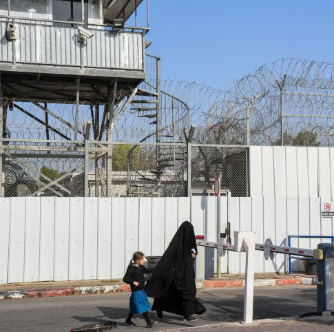 לאחר שאסיר שרף מזרון: שני פצועים פונו מכלא ניצן