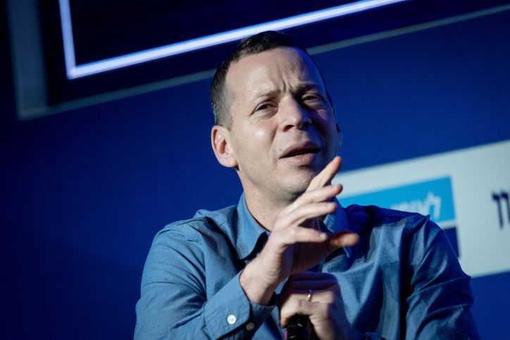 עמית סגל לא מצליח להירגע: "אני לא נושם"