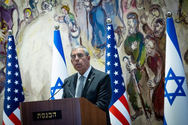 לאור הפיגועים: יו"ר הכנסת מקצר את ביקורו בארה"ב