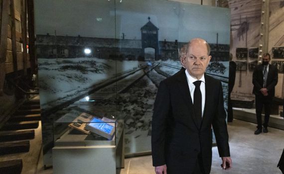 סקר דרמטי בגרמניה: הימין משתווה למפלגת השלטון