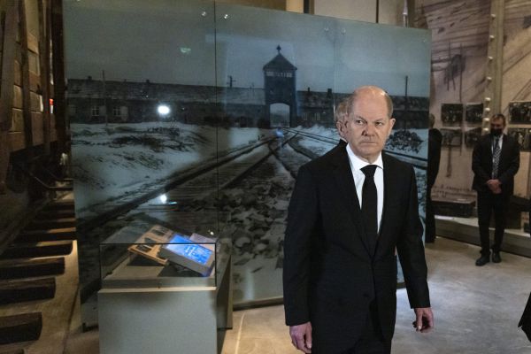 גרמניה קבעה: הקנצלר שולץ הודח – בחירות בפברואר