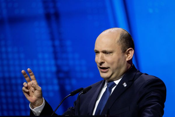 בנט שוחח עם מזכ"ל האו"ם – דנו על אוקראינה