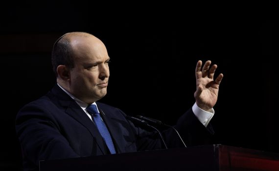 בנט מבטיח: עידית סילמן תחזור בקרוב